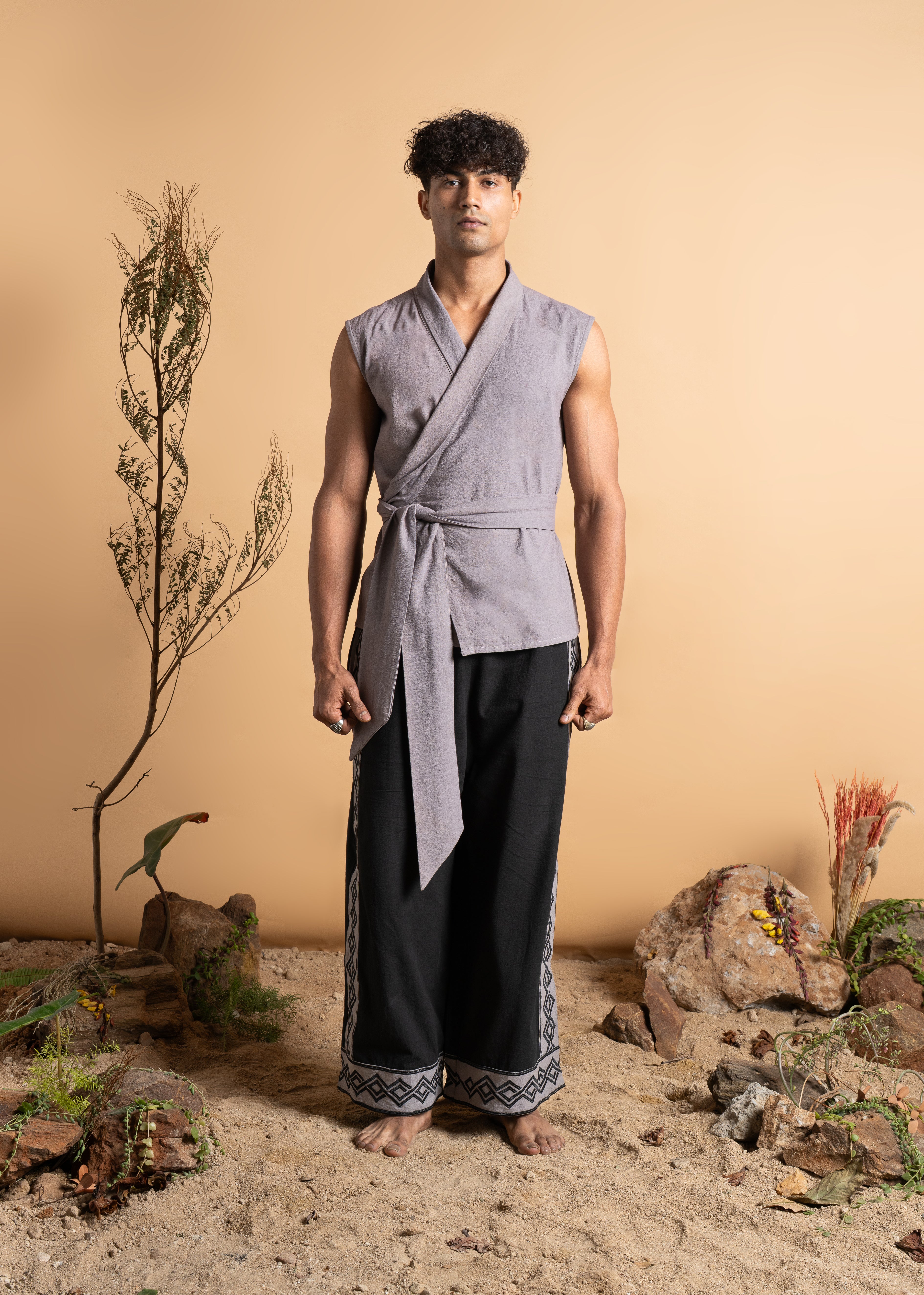 ARKA WARRIOR WRAP TOP